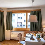 Appartamento Chesa Muntaruetsch By Interhome Samedan