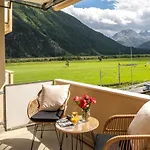 Appartamento Chesa Muntaruetsch By Interhome Samedan