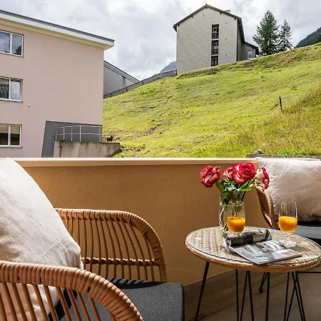 Chesa Muntaruetsch By Interhome