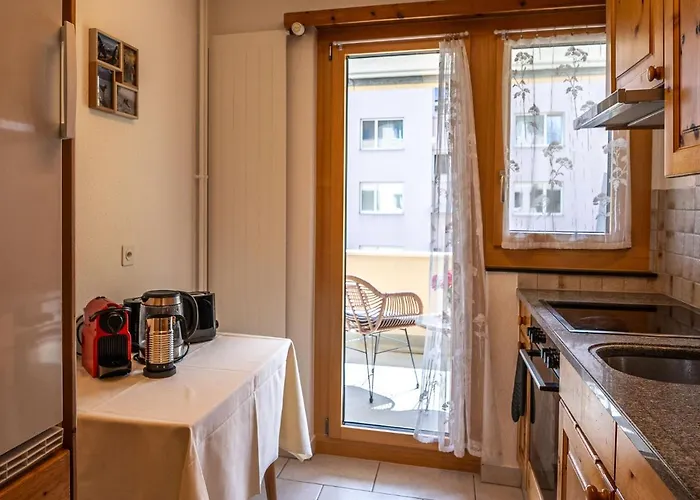 Chesa Muntaruetsch By Interhome Appartamento Samedan